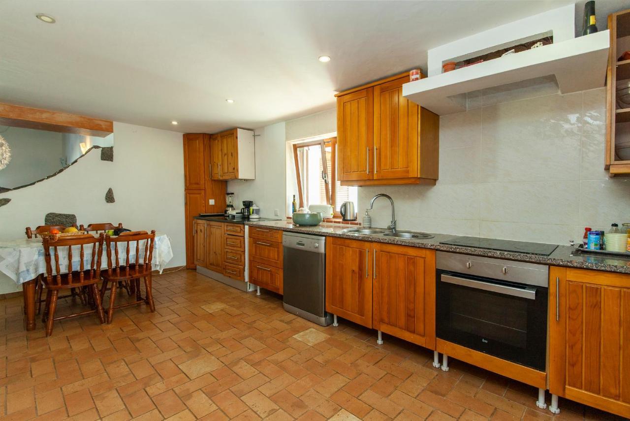 H - Montes De Praias Guesthouse Aljezur Luaran gambar